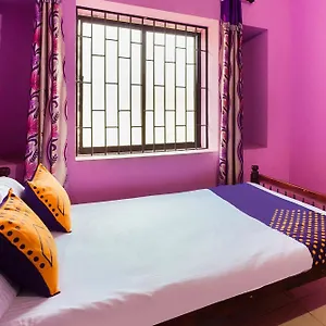 ** Hotel Spot On Rohini Residency Kadampuzha India